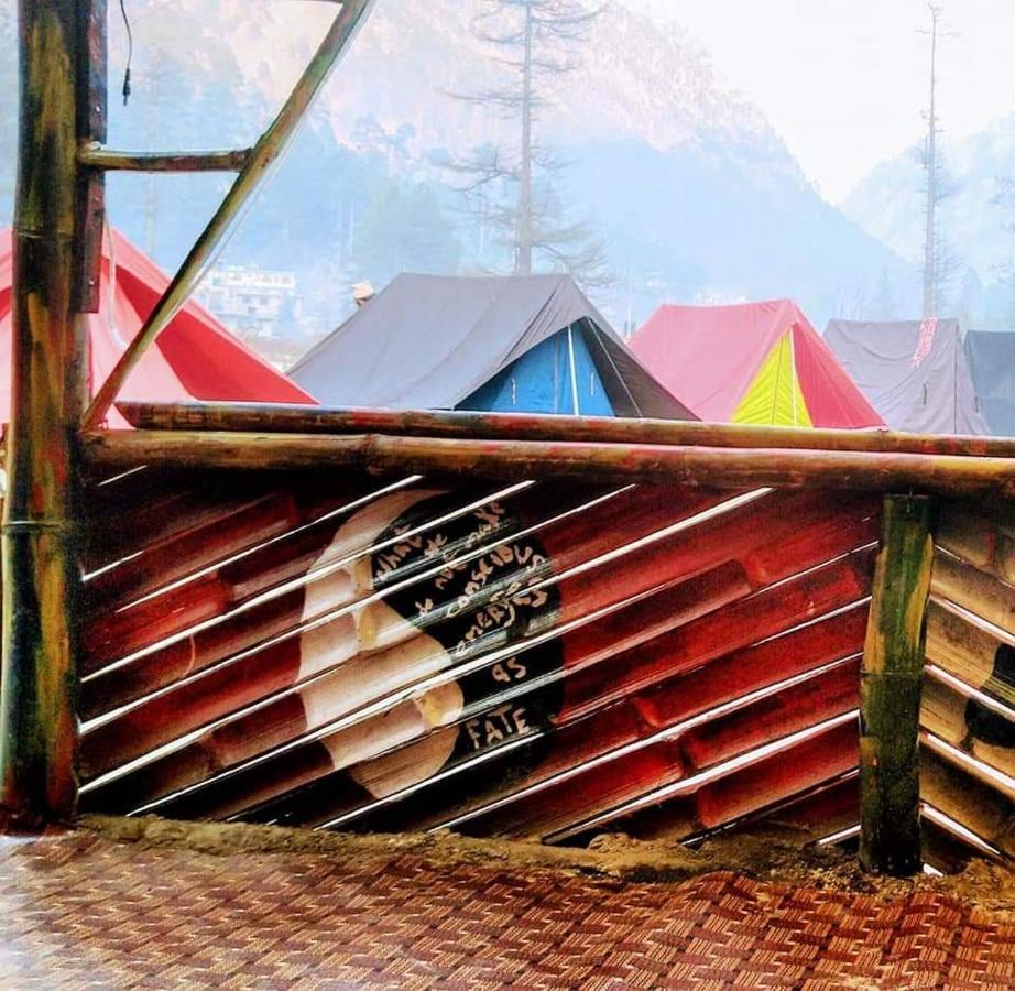Stayhigh Camps & Cottages Kasol Bagian luar foto