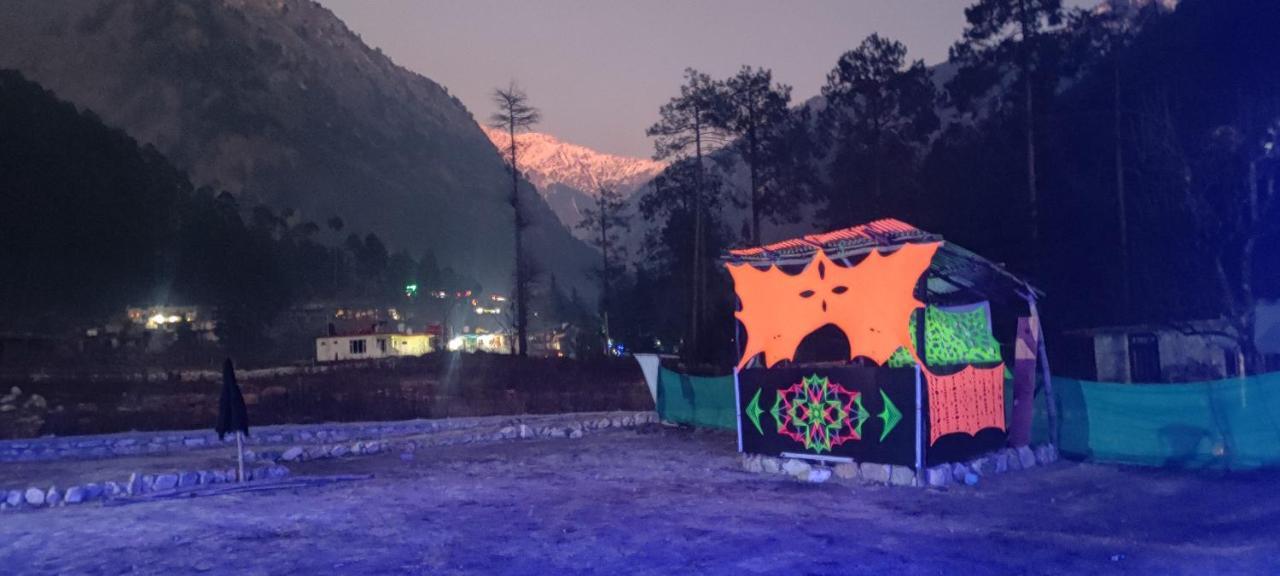 Stayhigh Camps & Cottages Kasol Bagian luar foto