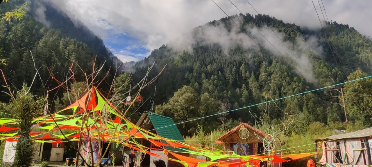 Stayhigh Camps & Cottages Kasol Bagian luar foto