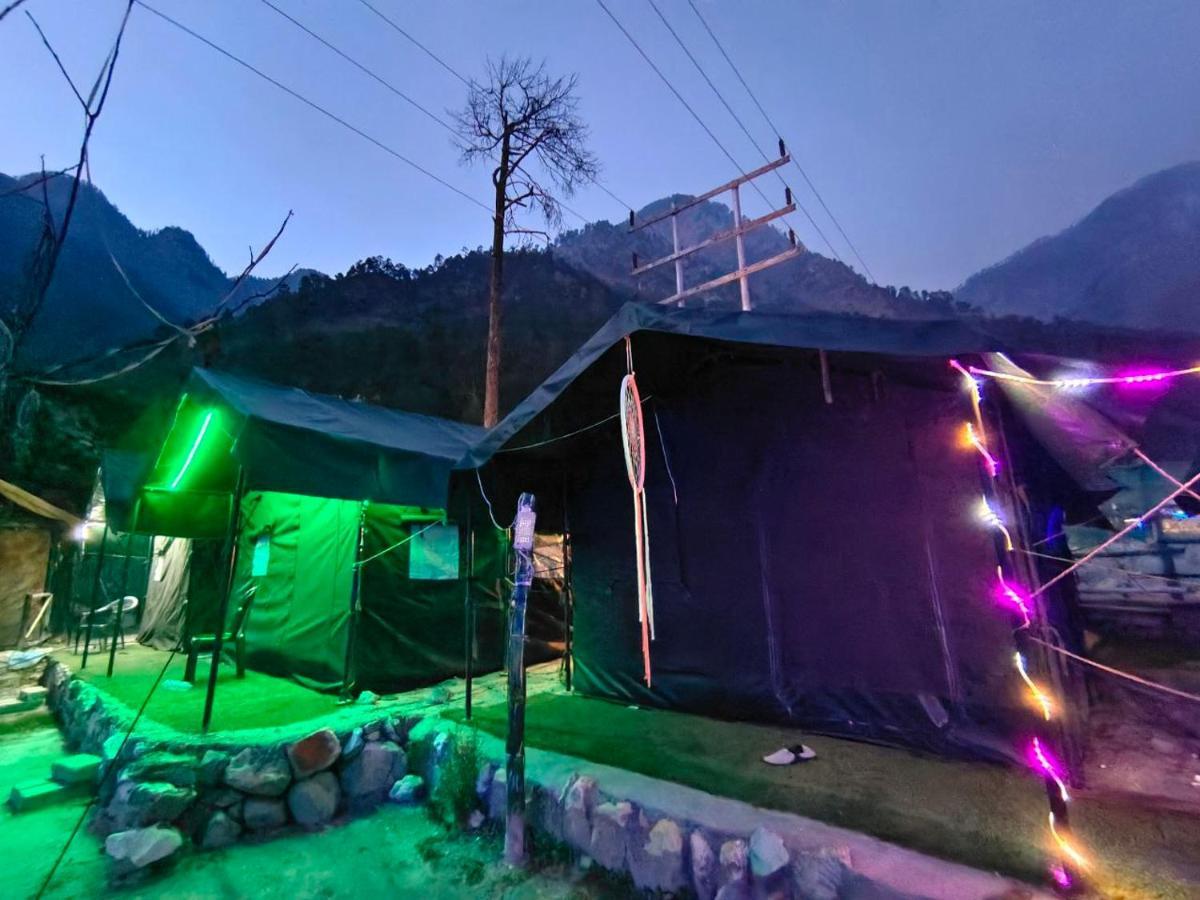 Stayhigh Camps & Cottages Kasol Bagian luar foto