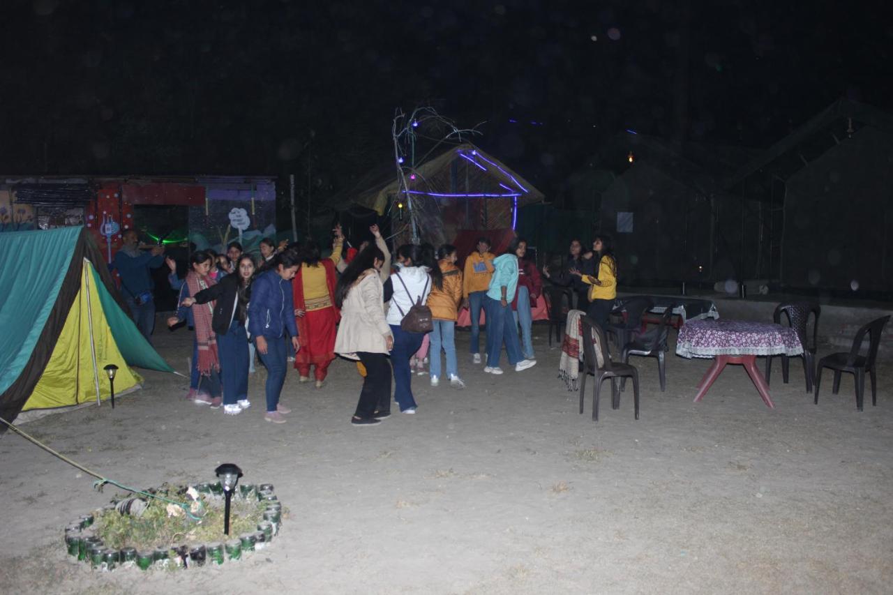 Stayhigh Camps & Cottages Kasol Bagian luar foto